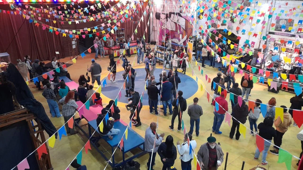 Arraial, circo e teatro gratuitos em Tiradentes no mês de junho