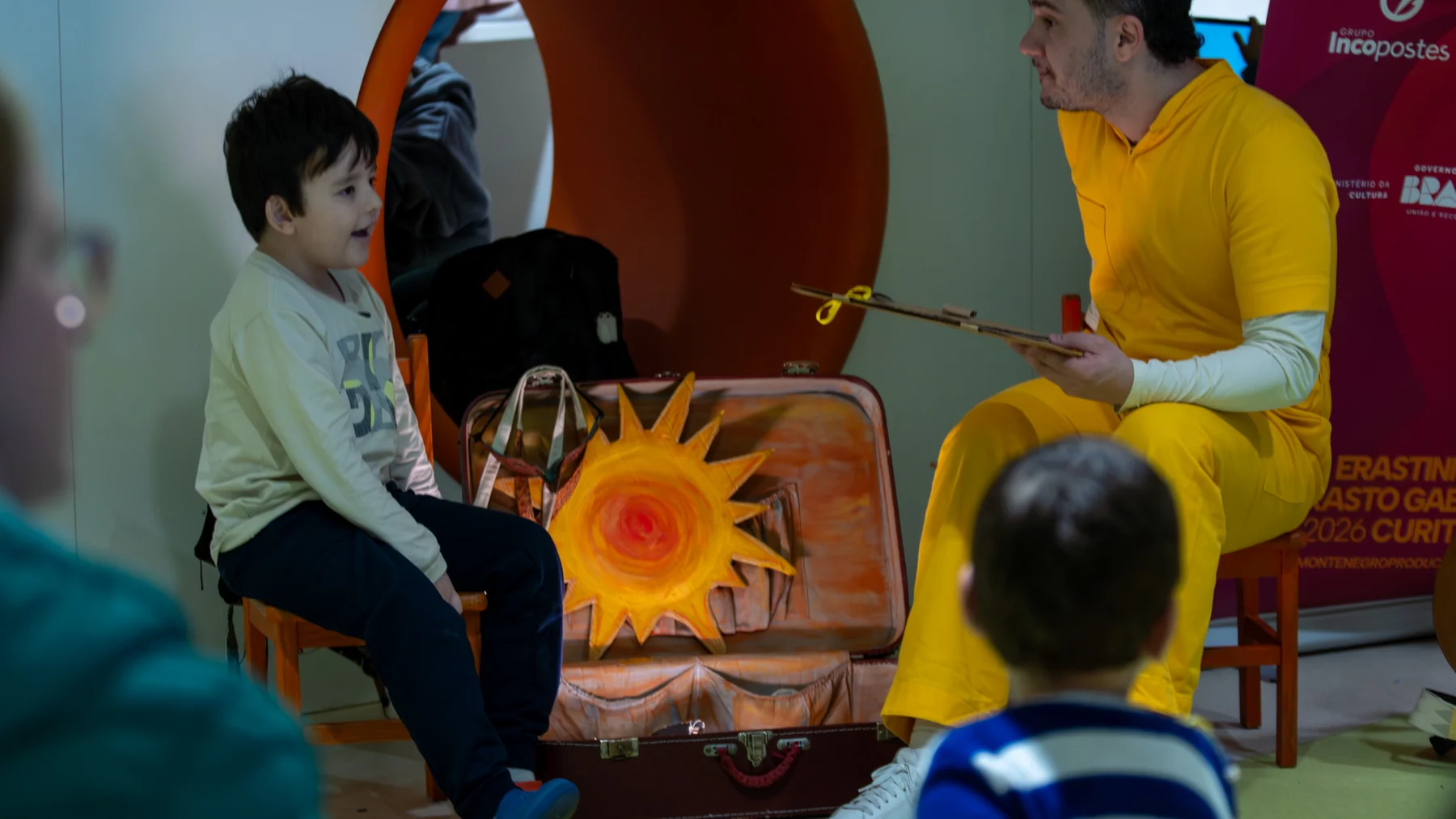 Arte muda rotina hospitalar e leva acolhimento a pacientes no Paraná