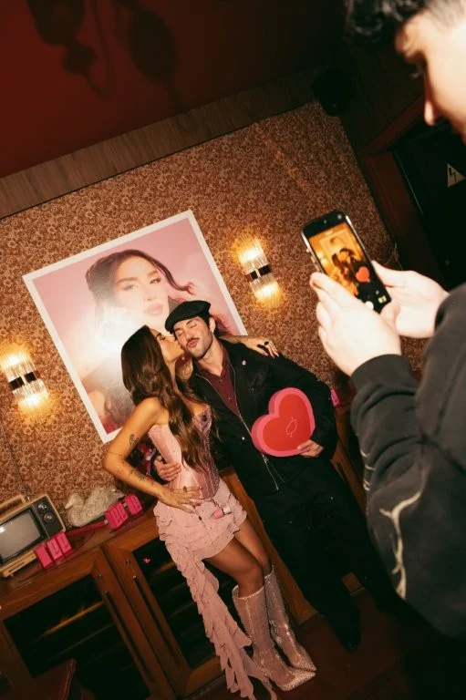 Boca Rosa transforma jantar às cegas em vitrine para novo Lip Tint