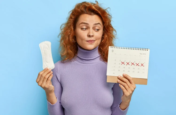 Cansaço após a menstruação pode indicar deficiência de ferro
