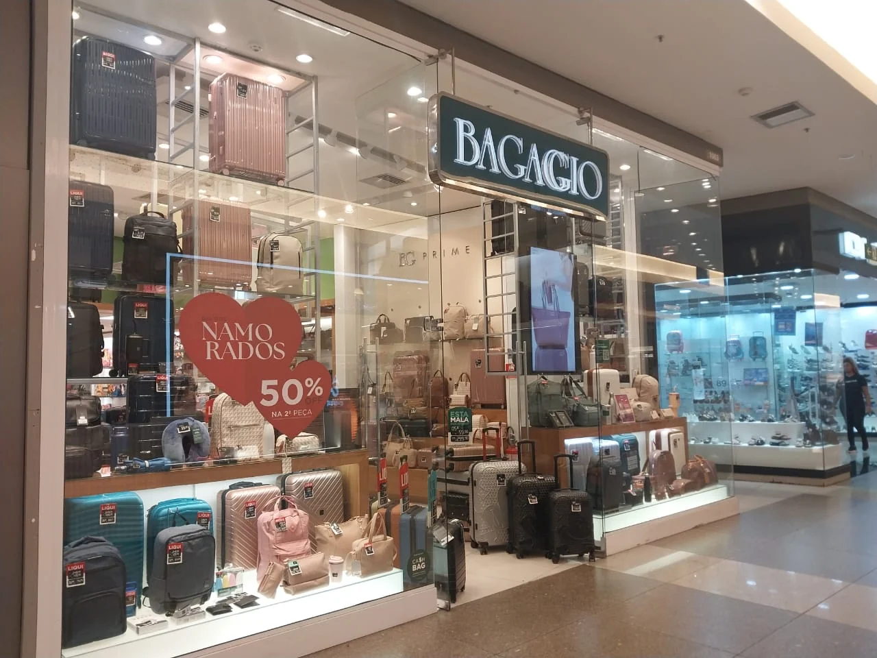 Compras no Metropolitano Barra viram viagem romântica no Dia dos Namorados