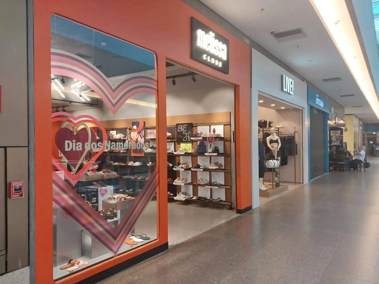 Compras no Metropolitano Barra viram viagem romântica no Dia dos Namorados