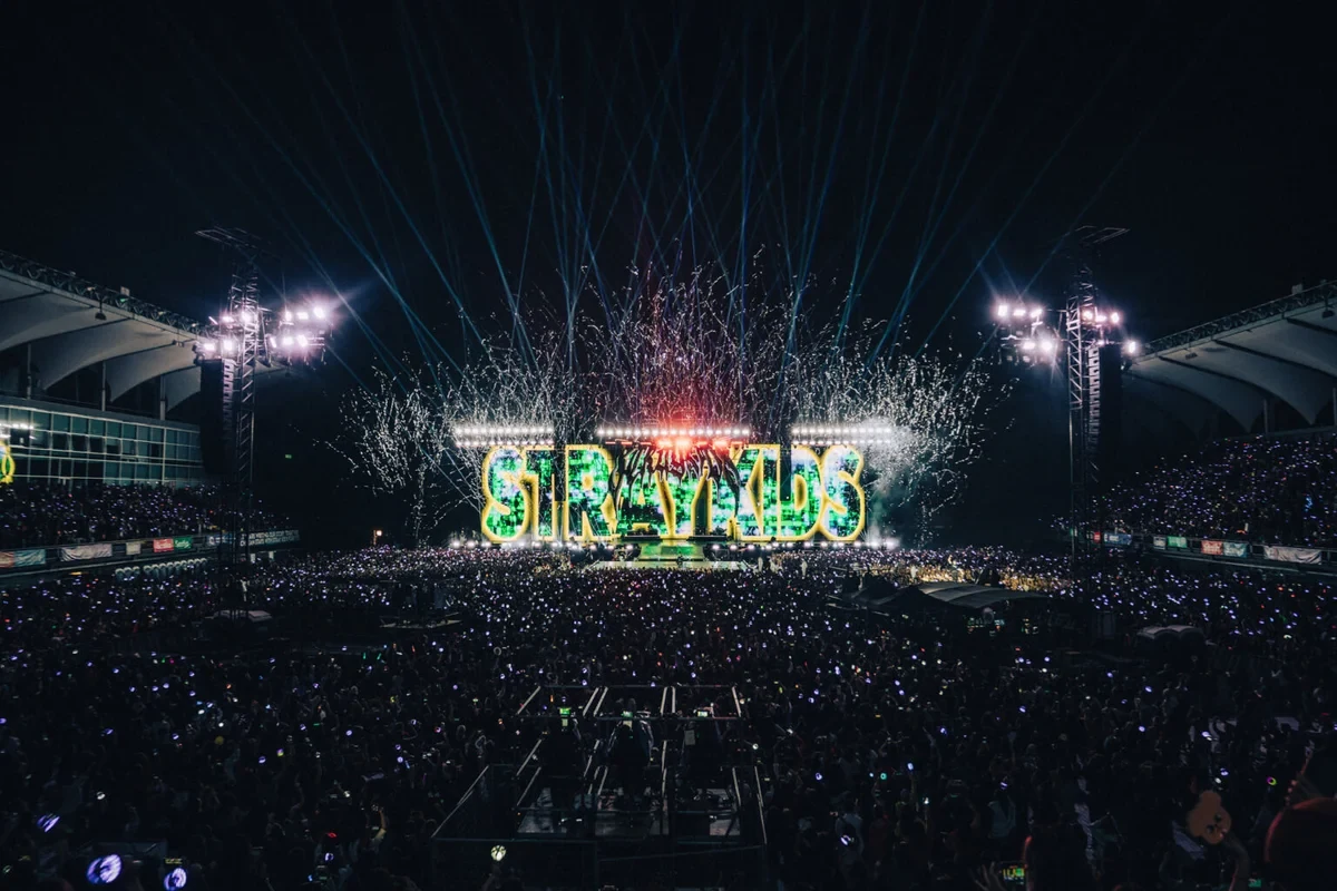 corrida por ingressos do rock in rio 2026 dispara com elton john e stray kids featured