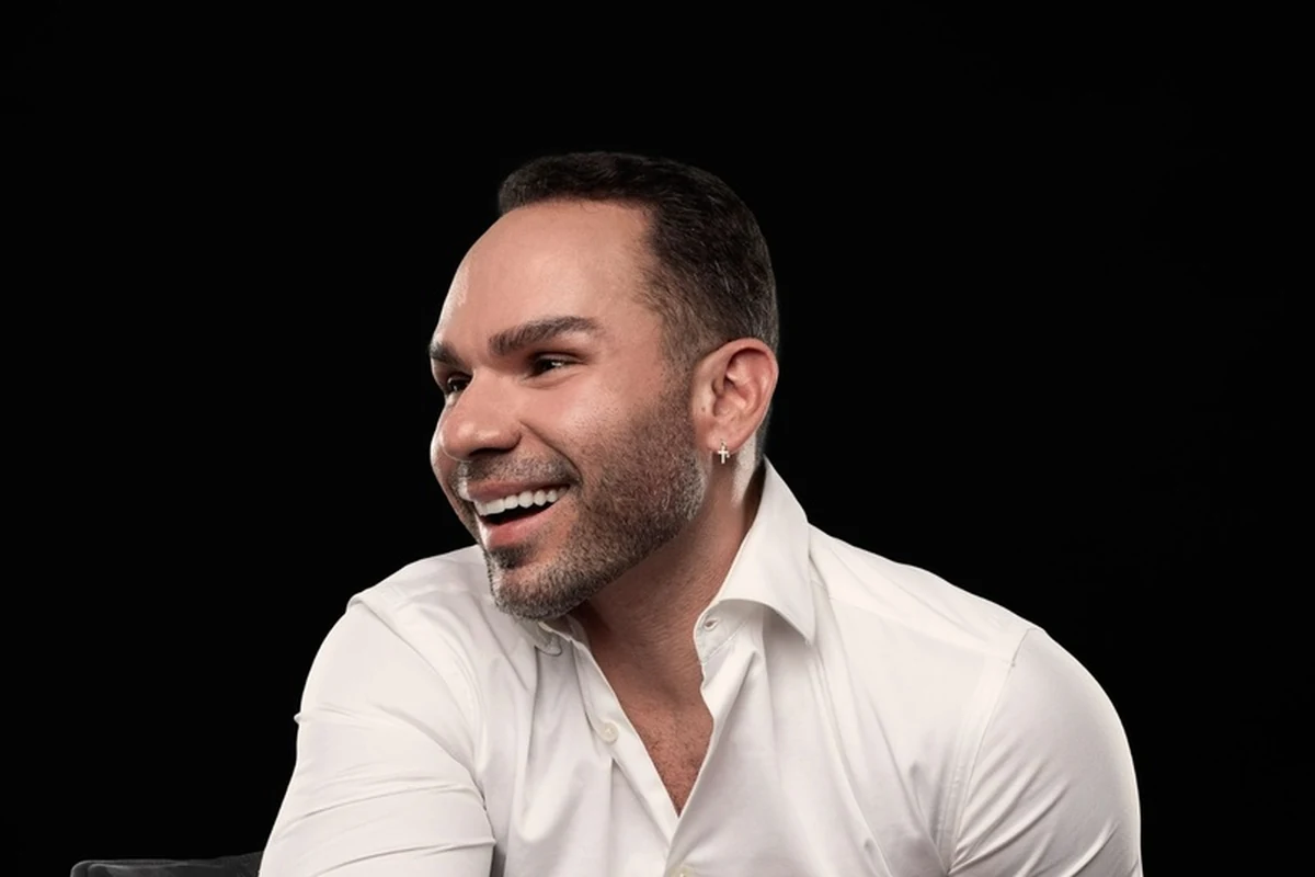 De Salvador ao destaque nacional, Diego Andradez amplia voz LGBTQIA de salvador ao destaque nacional diego andradez amplia voz lgbtqia featured
