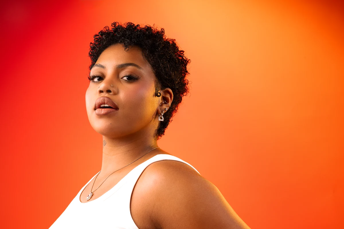 duquesa radicaliza no visual e redefine feminilidade com cabelo curto featured