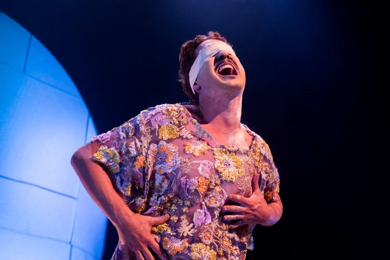 Espetáculo Saudade reabre Teatro João Caetano em noite histórica