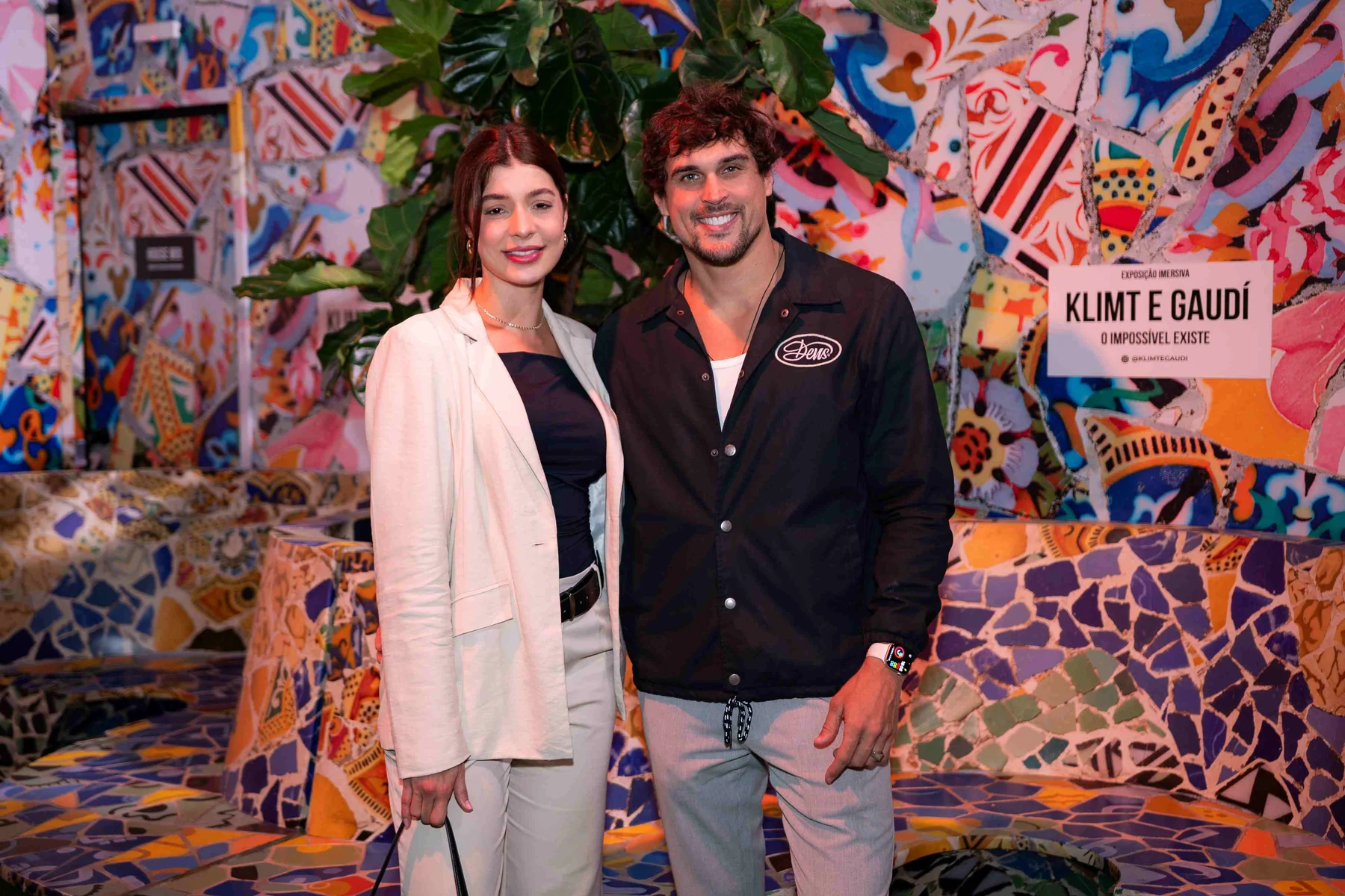 Exposição de Klimt e Gaudí estreia no Rio e impressiona convidados