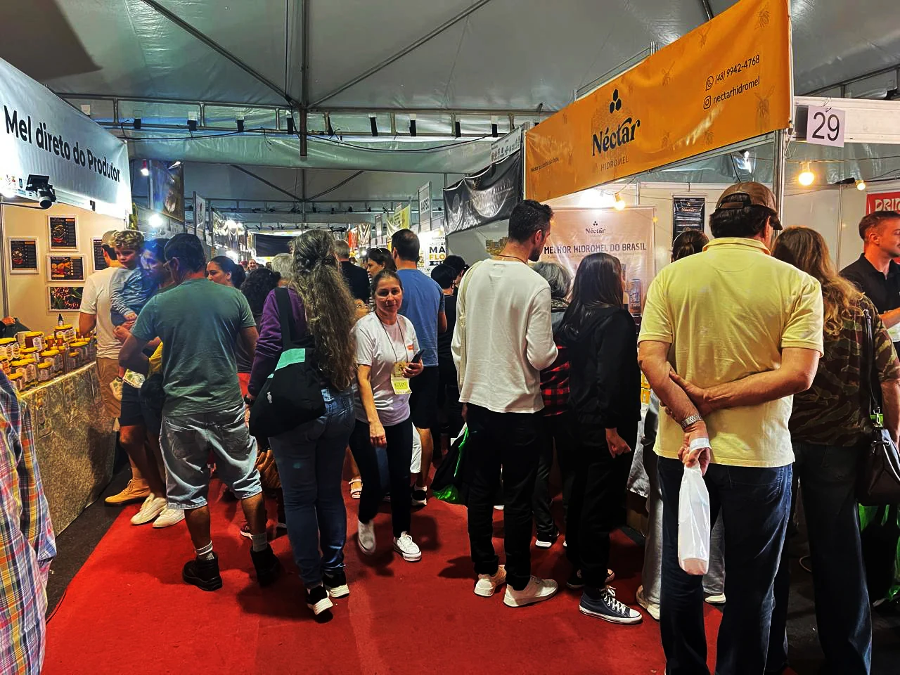Feira do Mel de SC supera marcas e movimenta 55 toneladas em 4 dias