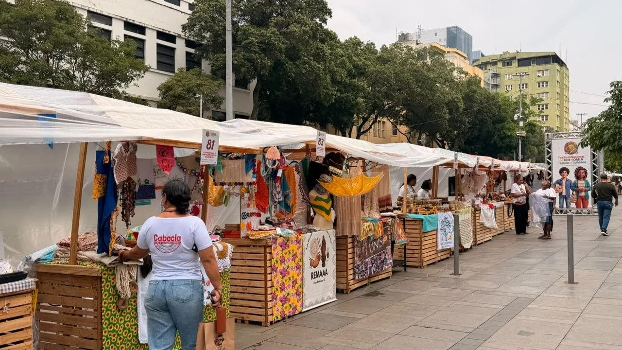 Feira gratuita no Pier Mauá reúne 250 expositores de todo o Brasil