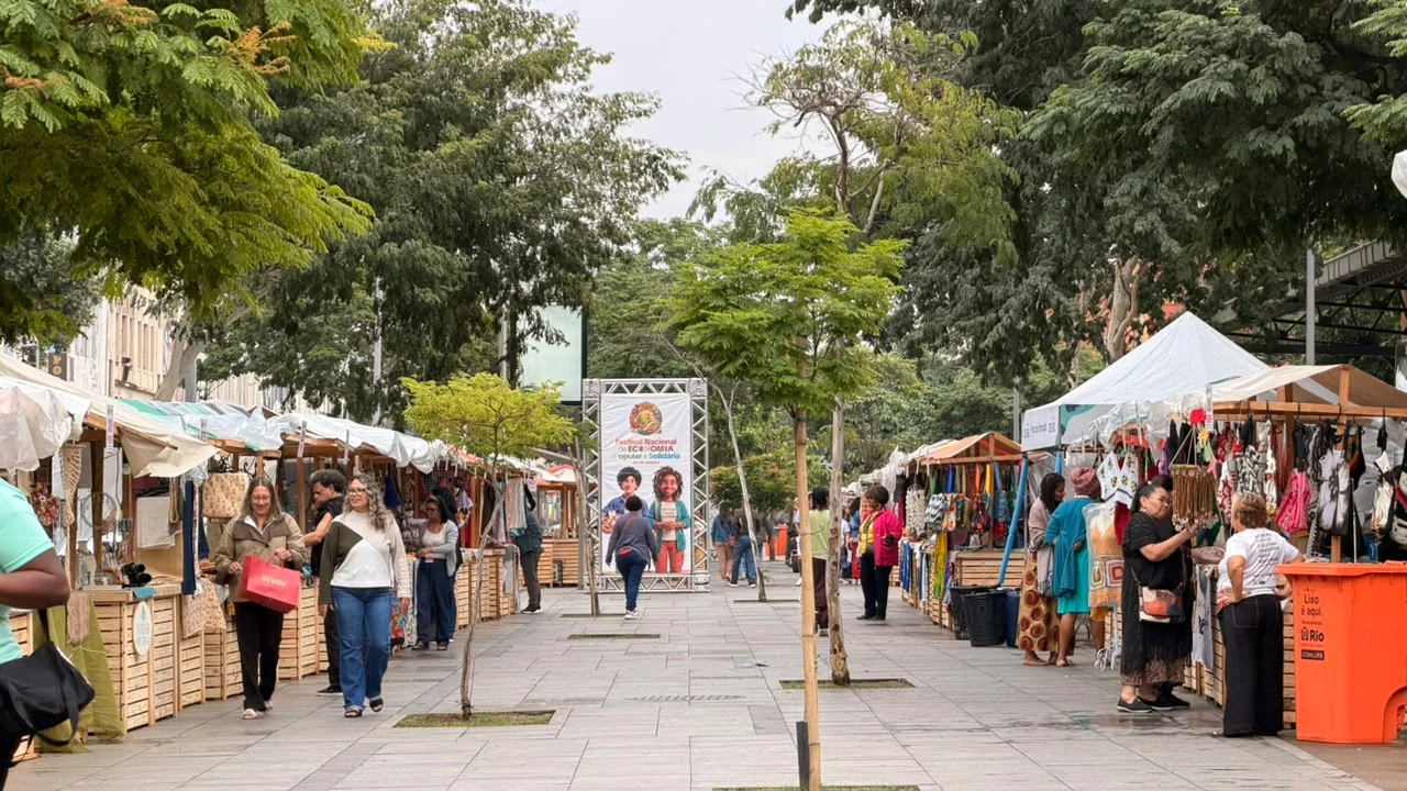 Feira gratuita no Pier Mauá reúne 250 expositores de todo o Brasil