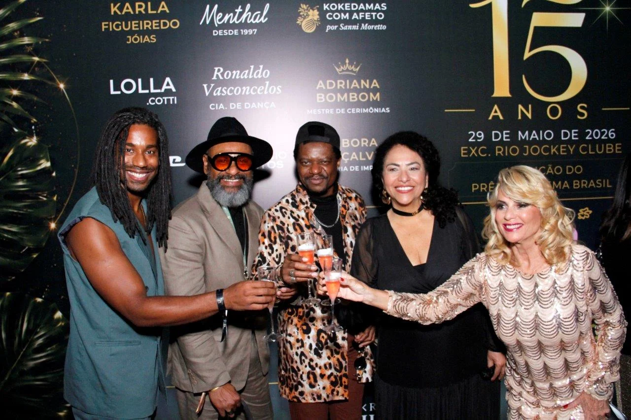 Grupo Jurema celebra 15 anos em noite de glamour no Rio