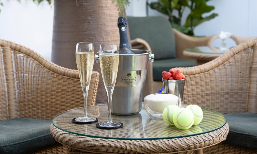 Hotel de luxo em Londres cria experiência exclusiva inspirada em Wimbledon 1 Hotel de luxo em Londres cria experiência exclusiva inspirada em Wimbledon