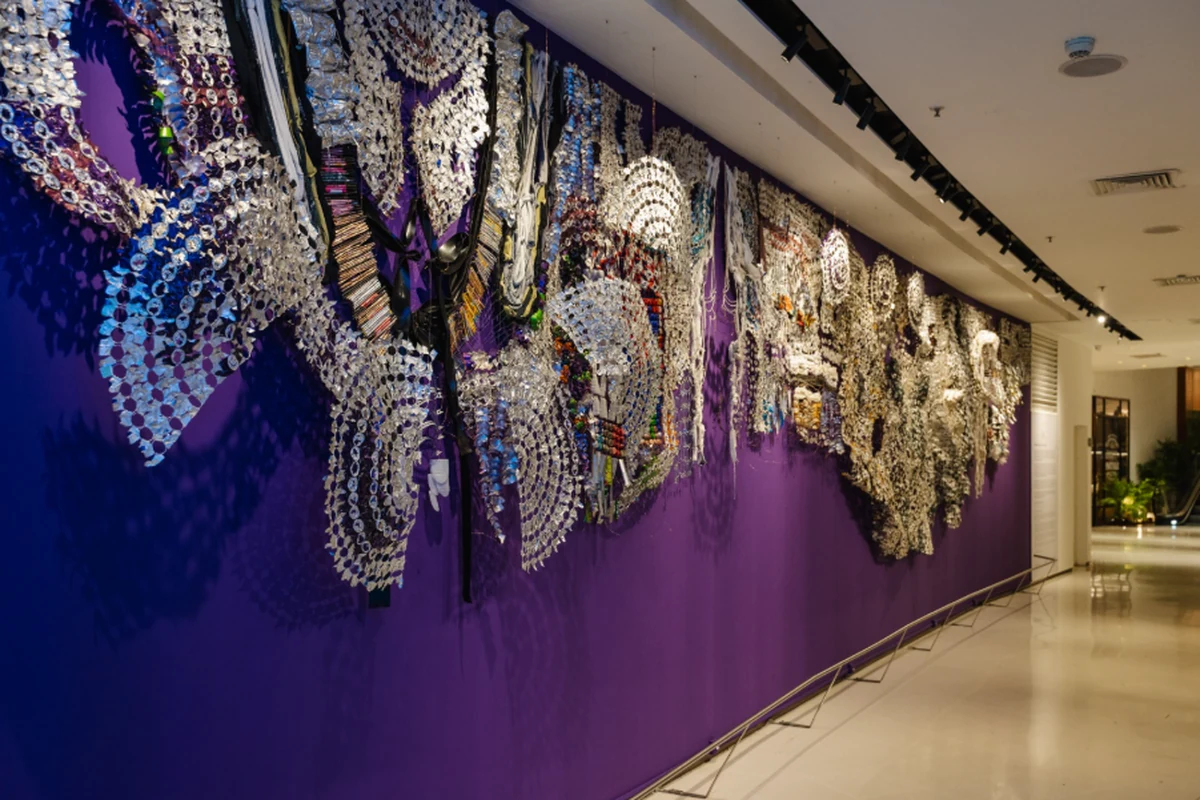 Instalação no Shopping Leblon transforma resíduos em experiência sensorial