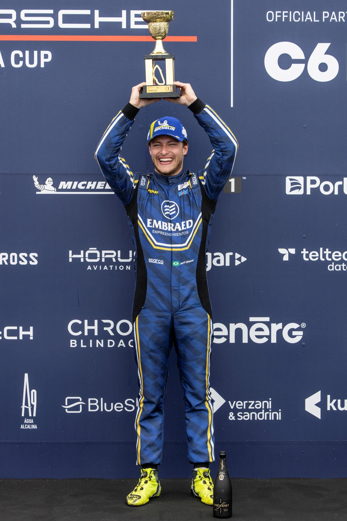 Jeff Giassi vence em Le Mans e entra para a história da Porsche Cup