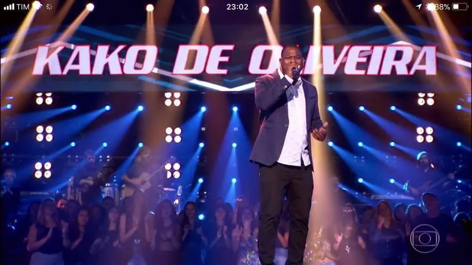 Kako de Oliveira anima terceira feijoada do Lindacap com MPB e samba neste sábado