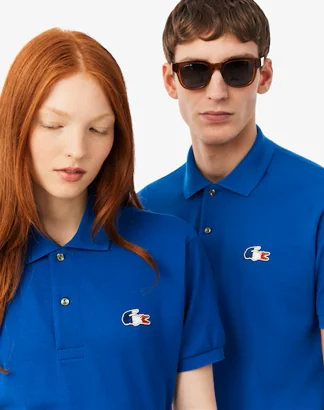 Lacoste transforma polo clássica em homenagem global ao futebol
