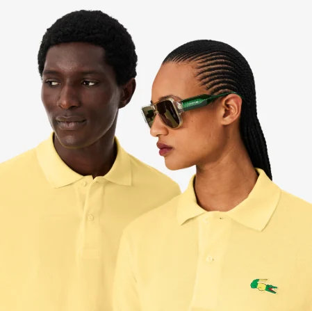 Lacoste transforma polo clássica em homenagem global ao futebol