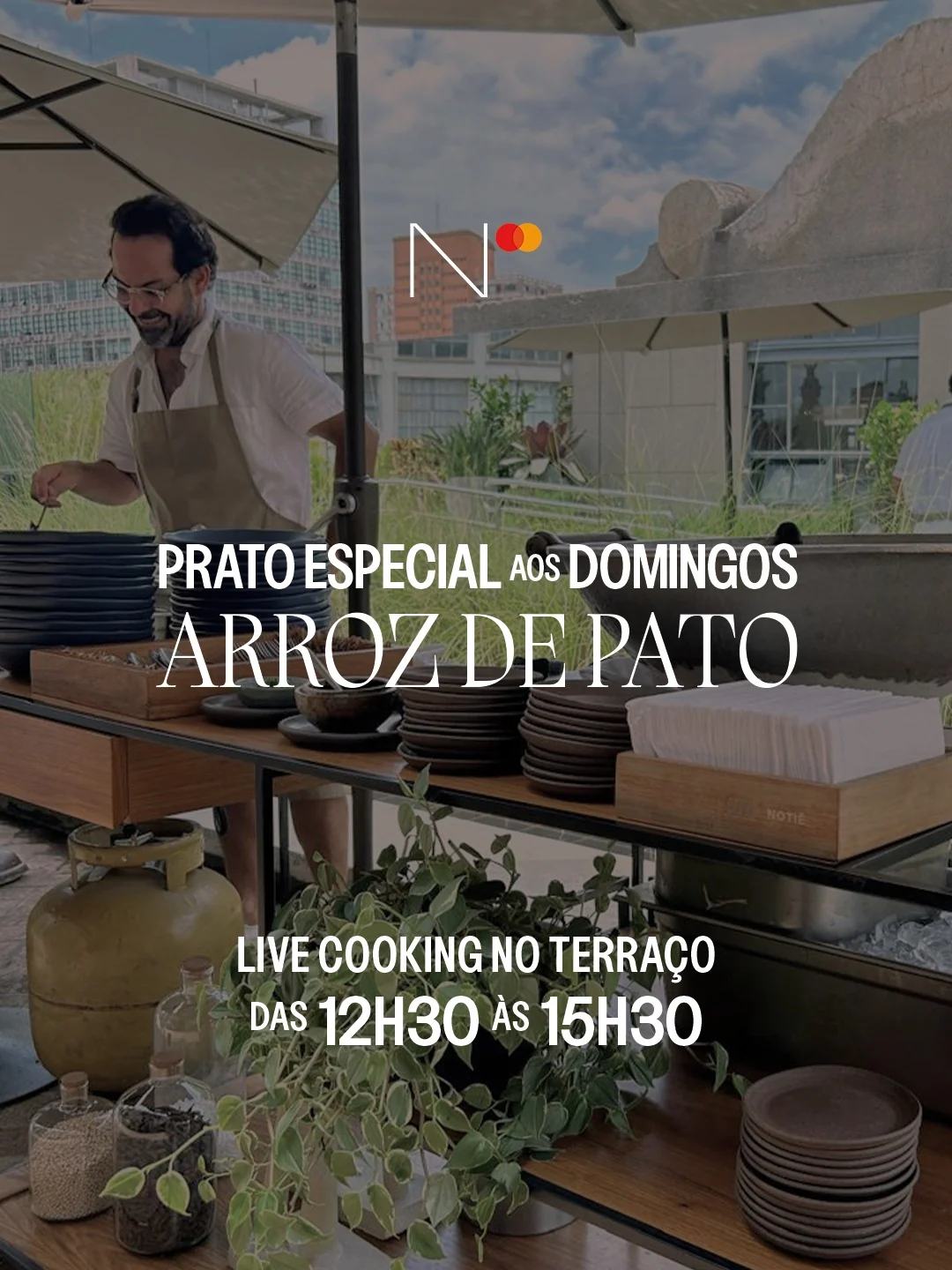 Live cooking com arroz de pato vira atração fixa aos domingos em SP