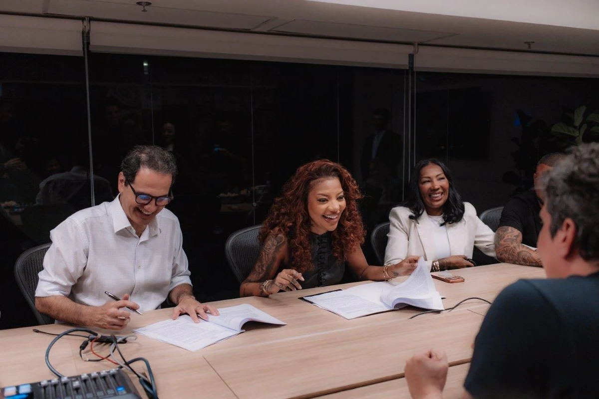 ludmilla assina com sony music e inicia nova fase na carreira featured