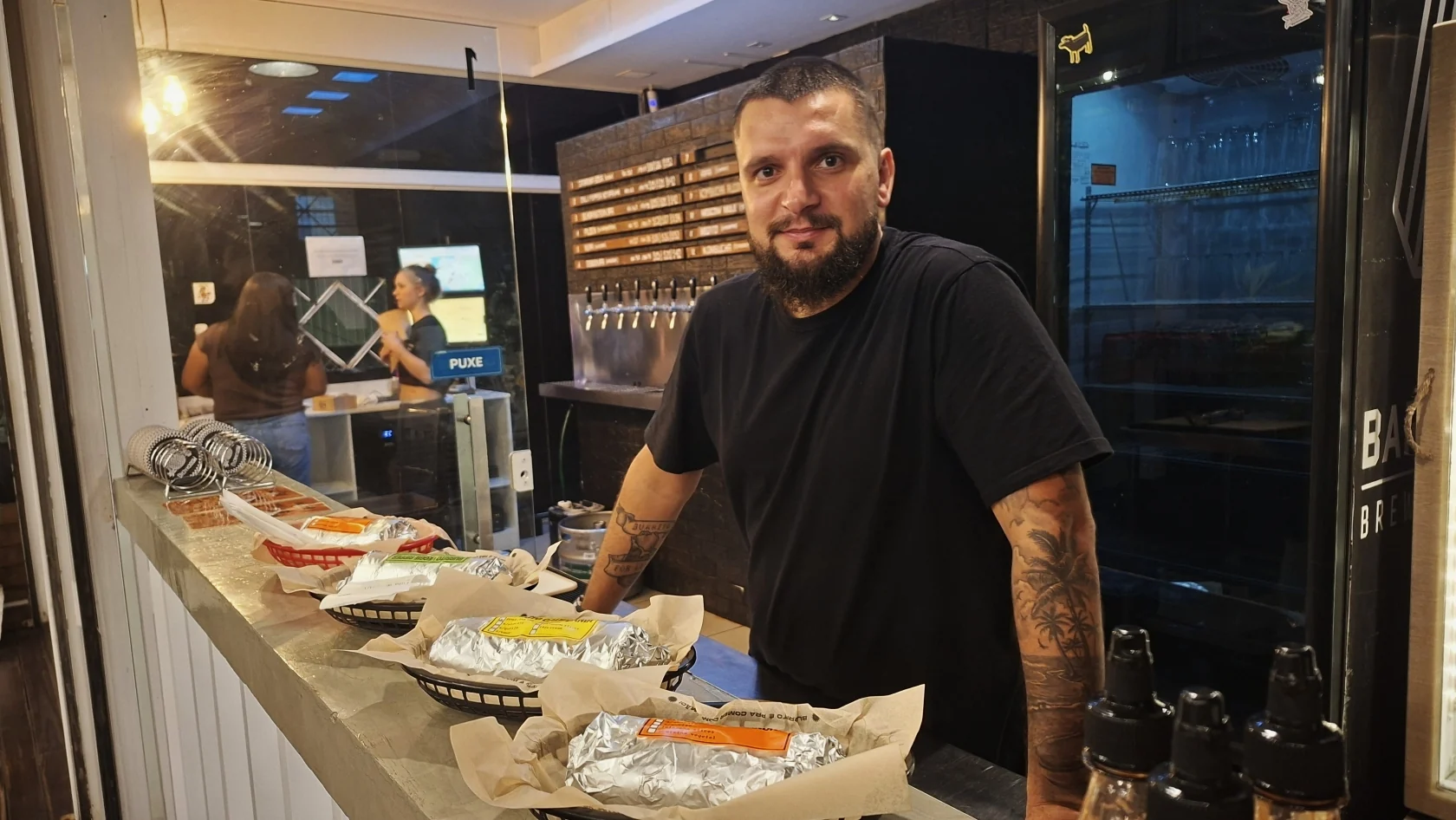 Moochacho viraliza com vídeos e reinventa experiência gastronômica