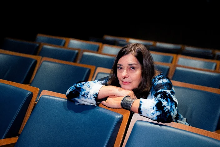 Mostra resgata 40 anos de carreira de Cristina Aché no Rio