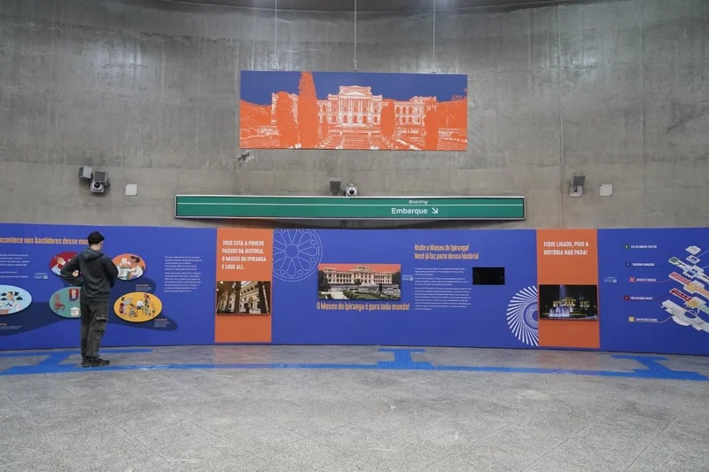 Museu do Ipiranga ocupa estação de metrô com exposição acessível