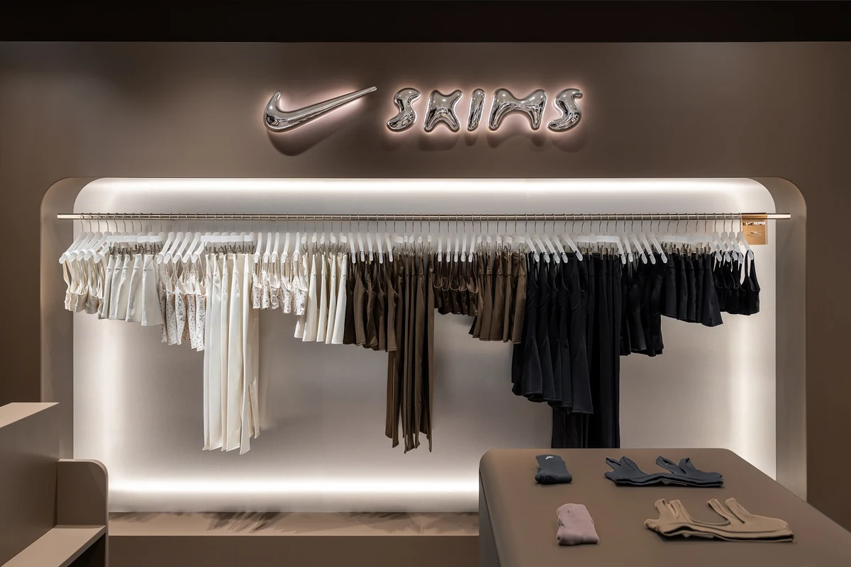 nikeskims chega a galeries lafayette paris featured