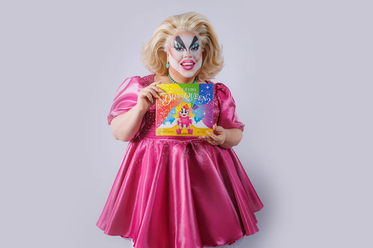 primeiro livro infantil sobre drag queens chega no dia do orgulho featured
