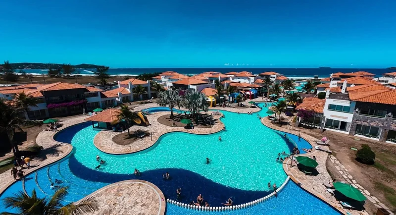 Resort em Búzios aposta no Dia dos Namorados com descontos e experiências