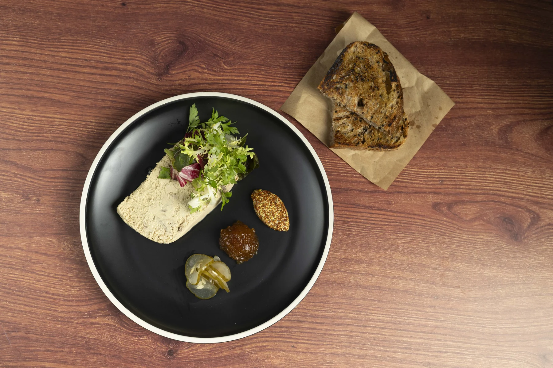 RIOgaleão aposta em disputa gastronômica com chef Katia Barbosa