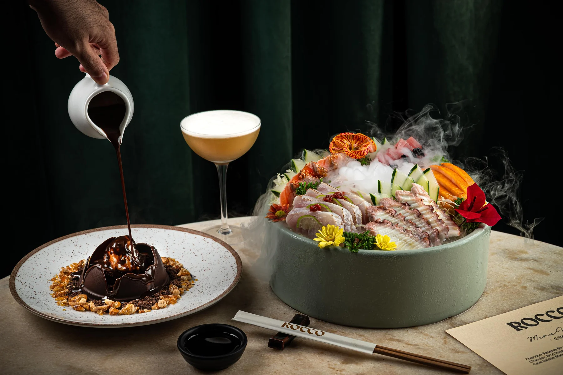 Rocco completa um ano e redefine experiência gastronômica em Ipanema