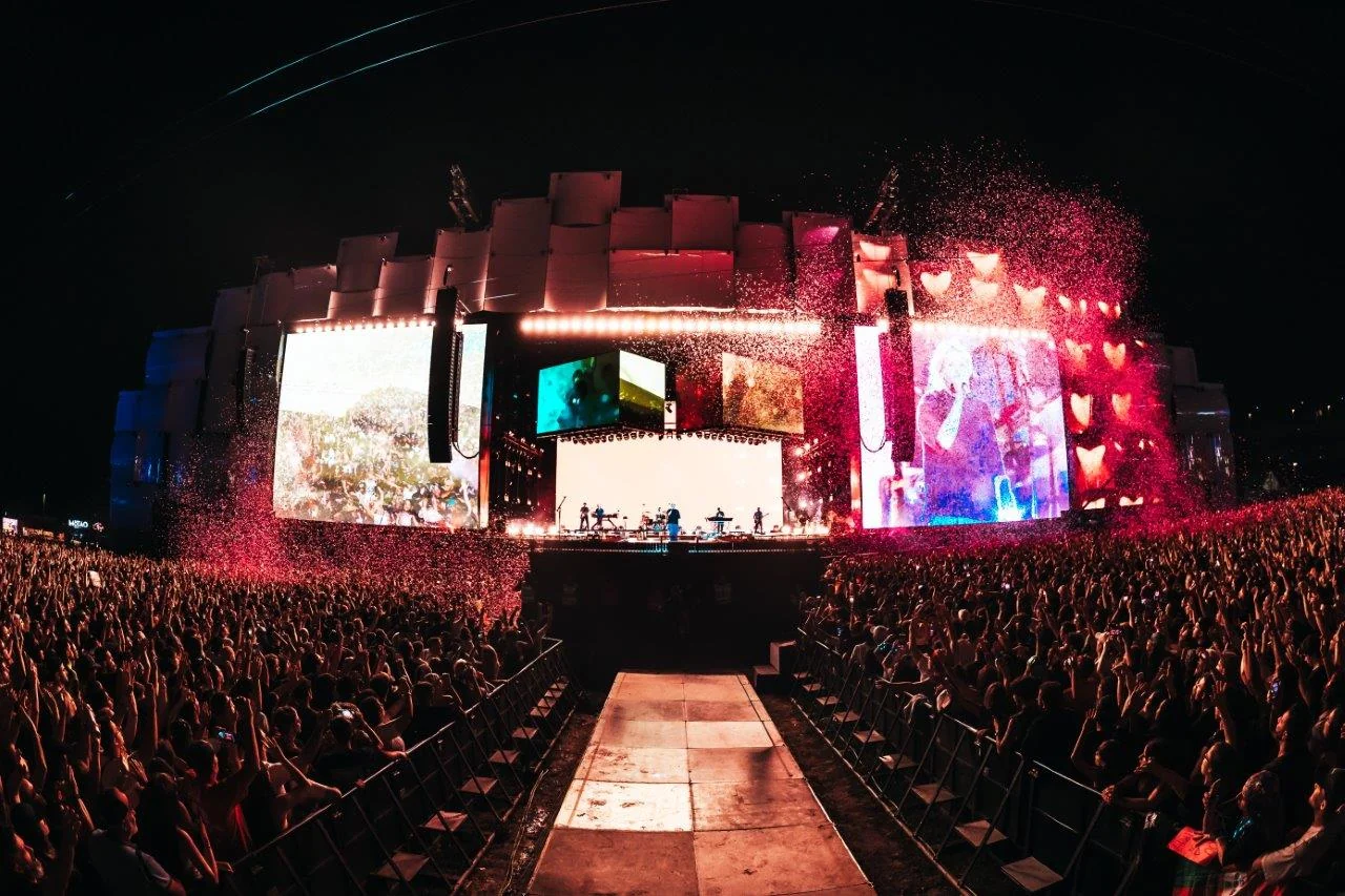 Rock in Rio Lisboa reúne 100 mil e esquenta setembro histórico no Brasil