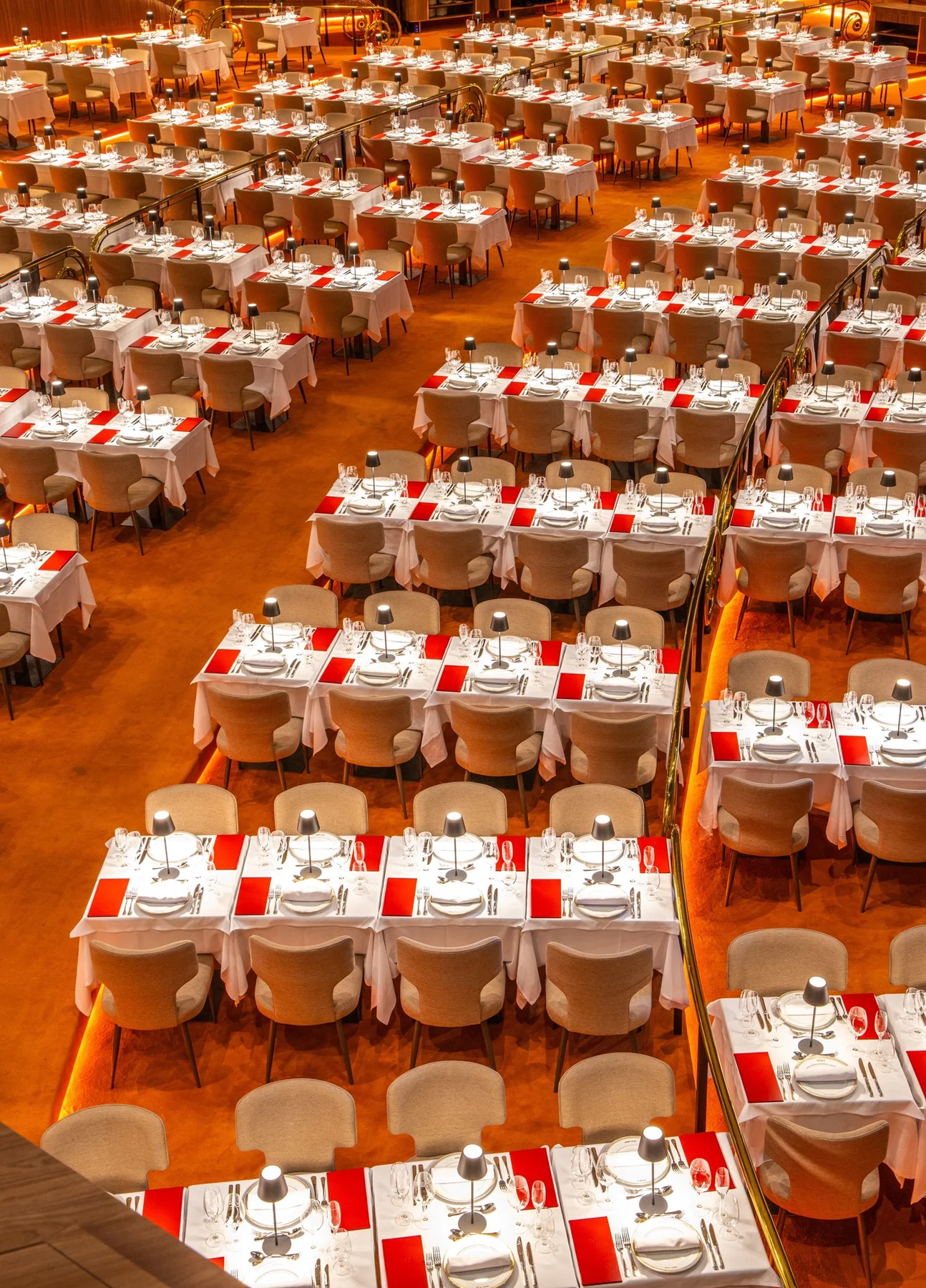 Roxy Dinner Show entra no top 10% mundial do Tripadvisor