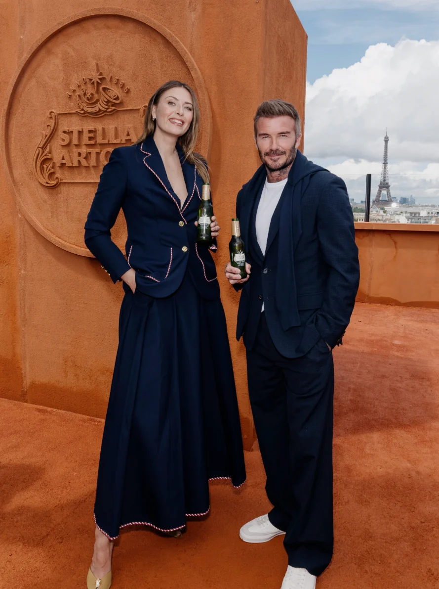 Saibro vira bar em Paris e reúne Beckham, Guga e Sharapova