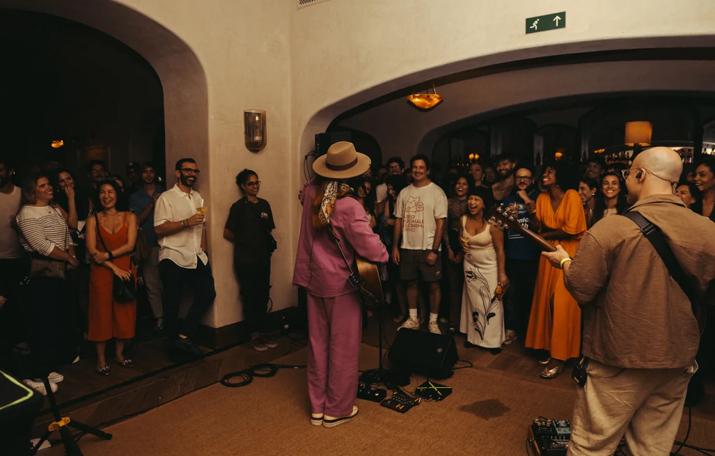 Soho House São Paulo celebra dois anos com experiências únicas