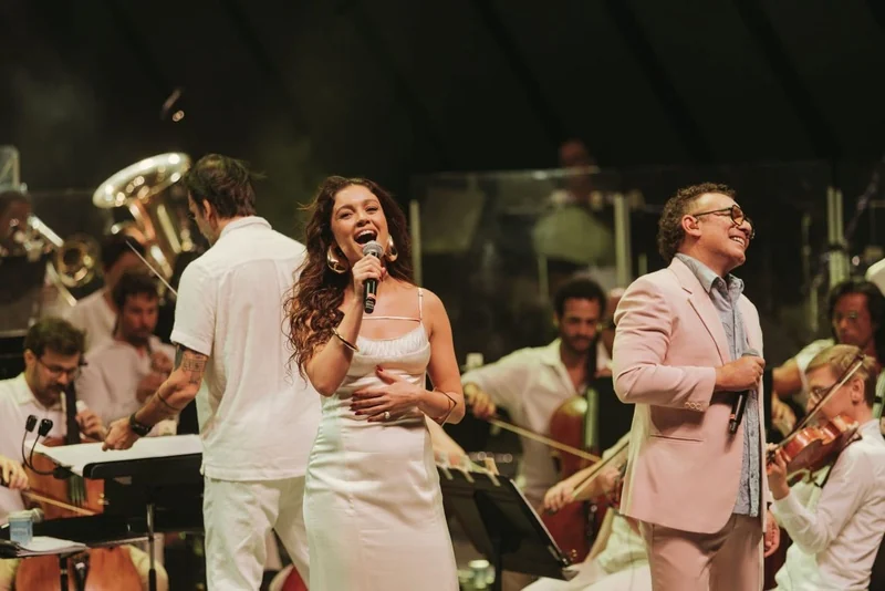 Sophie Charlotte revive Gal Costa em single com a OSBA