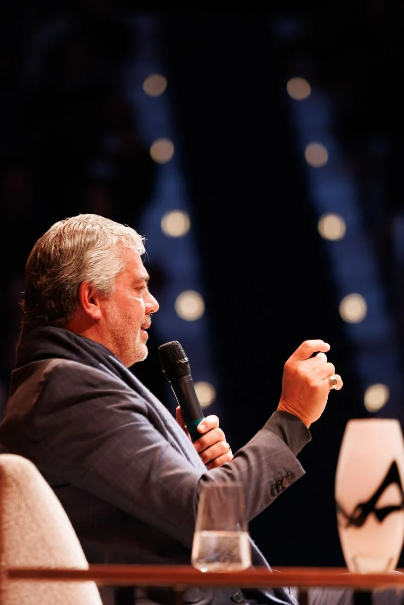 Teatro Iguatemi encerra ciclo com debate sobre o futuro do Brasil