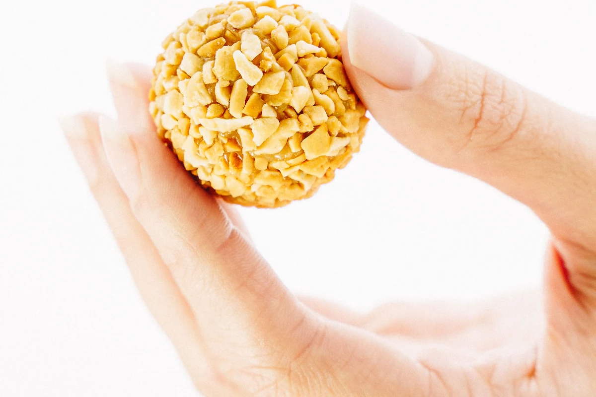 the coffee aposta no brigadeiro de amendoim para celebrar o sao joao featured