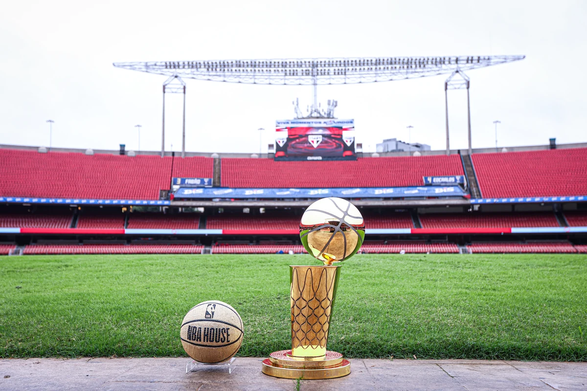 Troféu Larry O’Brien entra na última semana de exibição no Brasil trofeu larry o brien entra na ultima semana de exibicao no brasil featured
