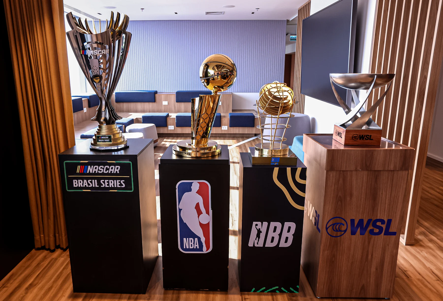 Troféu Larry O’Brien entra na última semana de exibição no Brasil 3 Troféu Larry O’Brien entra na última semana de exibição no Brasil