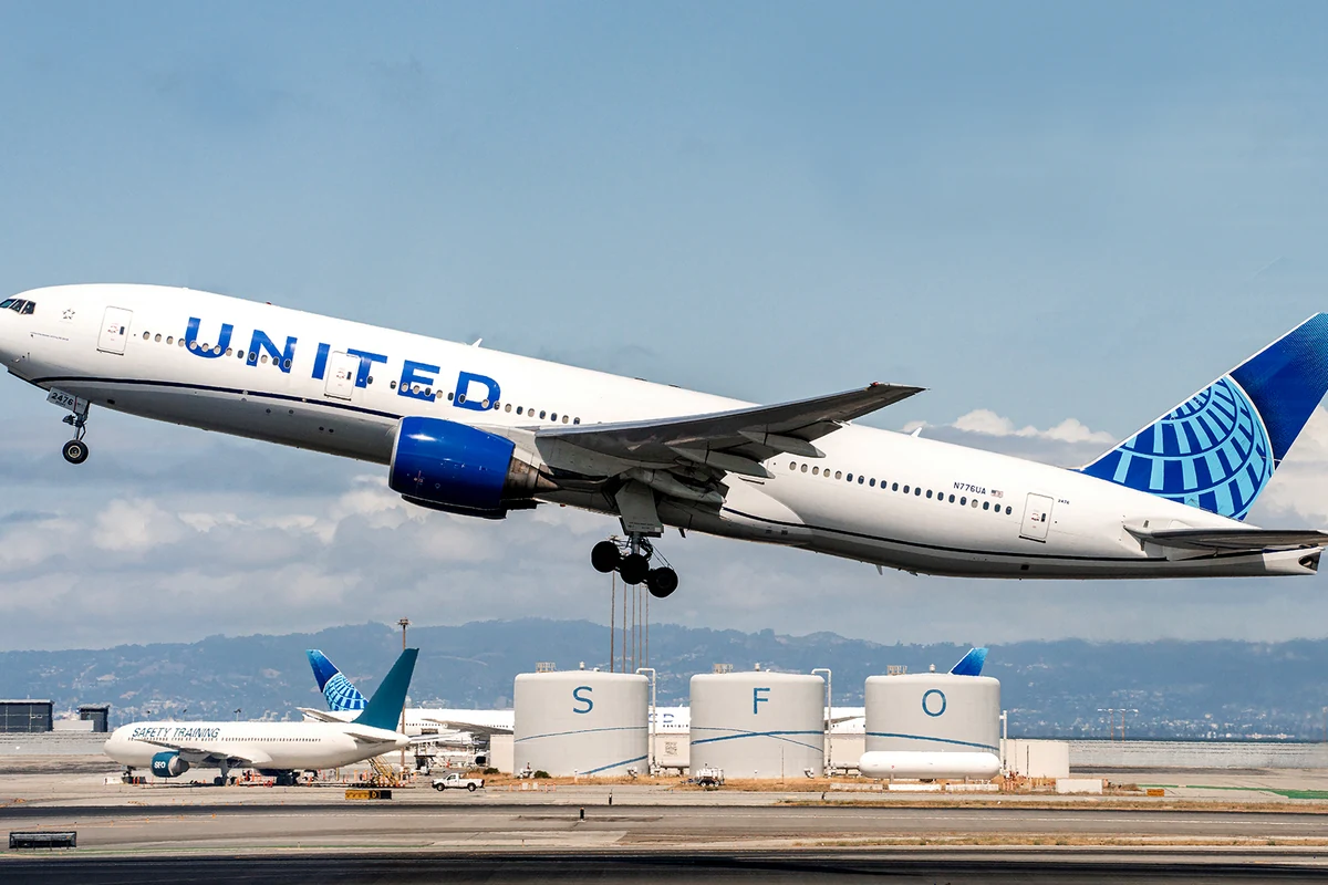 united lanca wi fi starlink em voo transatlantico featured