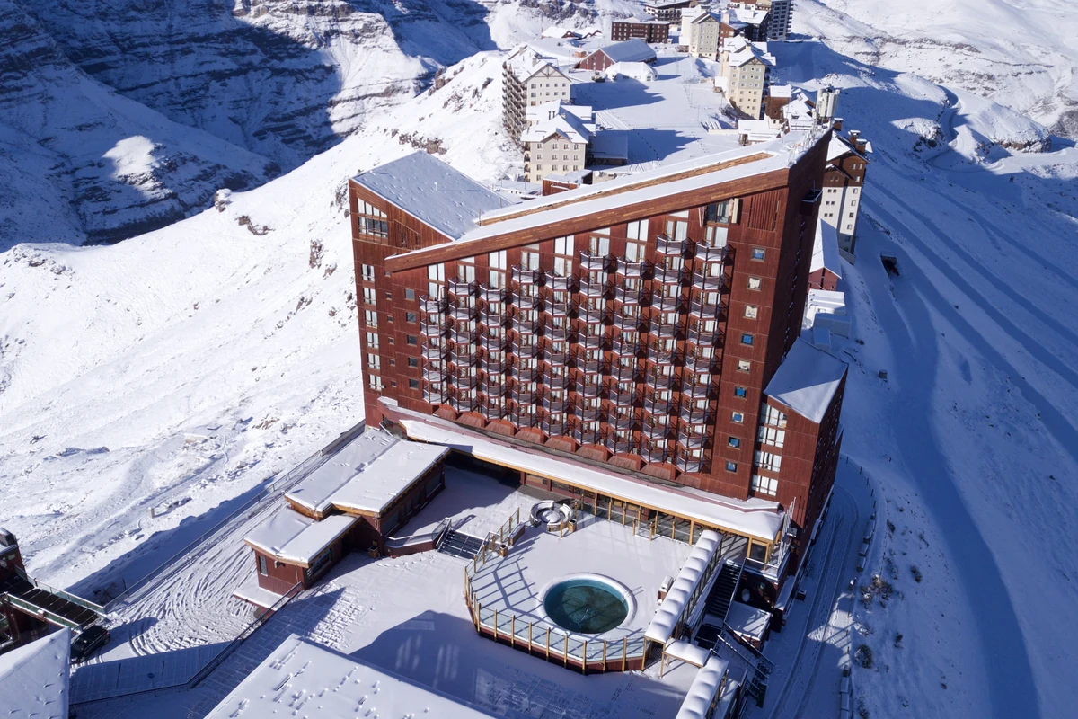 valle nevado abre temporada 2026 com maior area de esqui do sul featured
