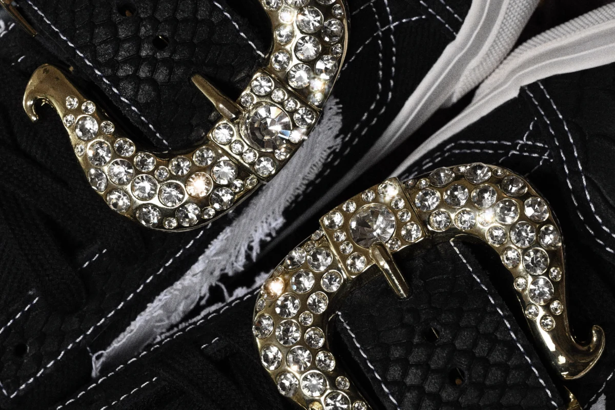 vans e metagirl reinventam old skool com estetica y2k de luxo featured