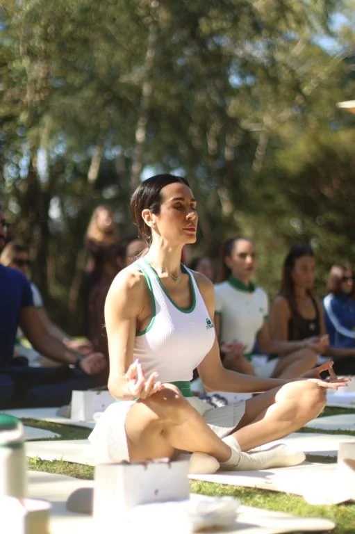 Agilità e Rowa lançam collab com experiência imersiva em SP