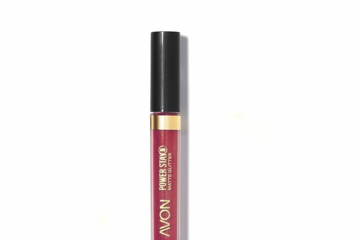 Avon amplia linha de batons e dá brinde em compras no e-commerce avon amplia linha de batons e da brinde em compras no e commerce featured