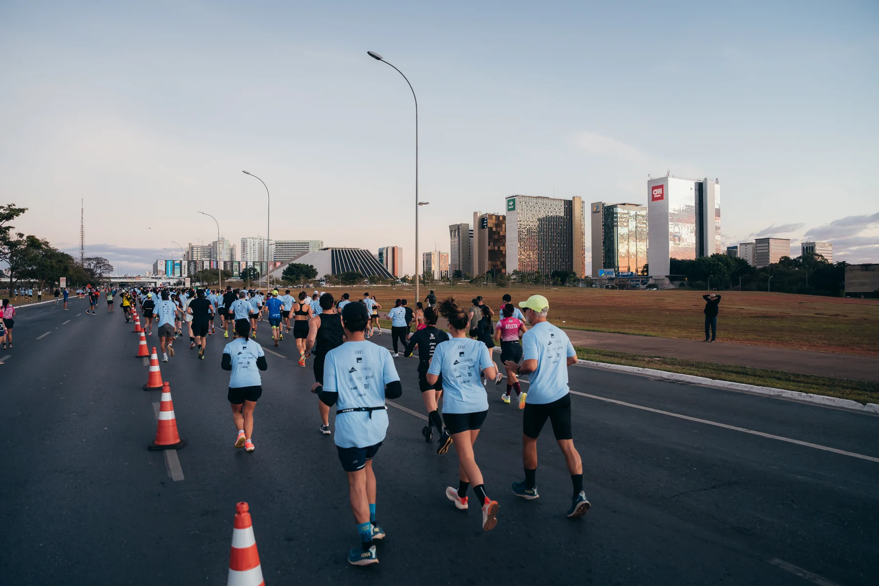 Brasília recebe 1ª maratona do circuito LIVE! RUN XP 3 Brasília recebe 1ª maratona do circuito LIVE! RUN XP