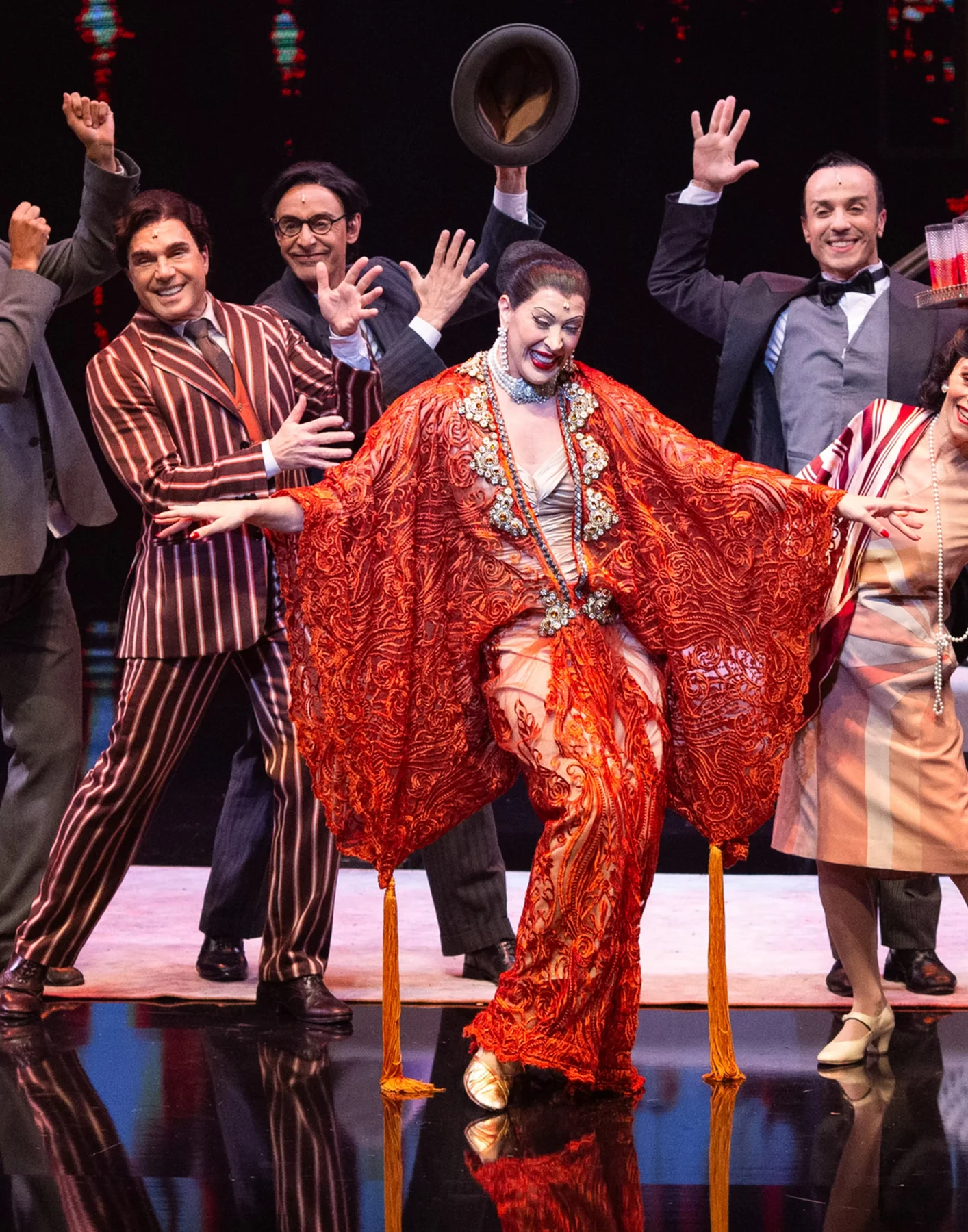 Brasilprev aposta em musical sobre Tarsila com Claudia Raia