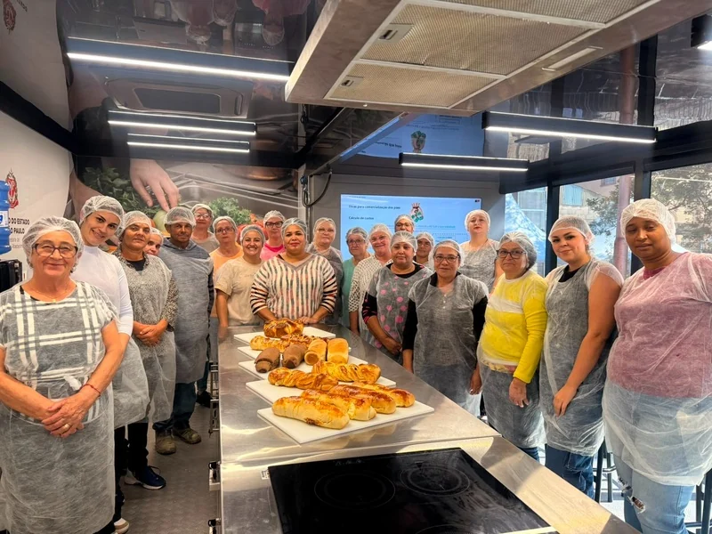 Carreta do Cozinhalimento leva cursos gratuitos a 3 cidades
