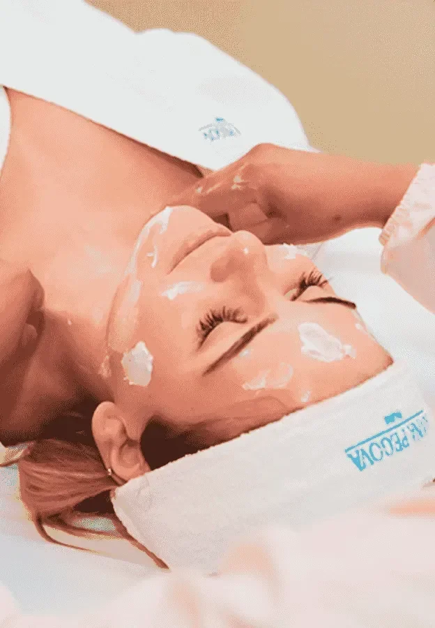 Cloud Skin cresce e redefine a busca por pele luminosa 2 Cloud Skin cresce e redefine a busca por pele luminosa