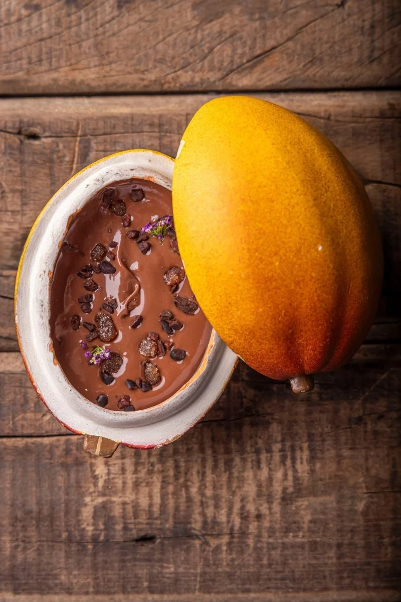 Do clássico ao autoral: onde celebrar o Dia do Chocolate com estilo